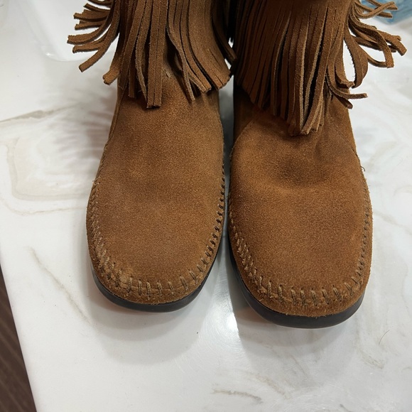 Minnetonka - High Top Back Zip Boot - Picture 6 of 9